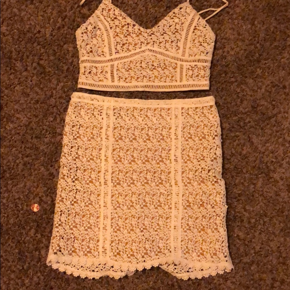 Kendall and Kylie outfit